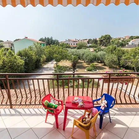 Taja Apartment *
