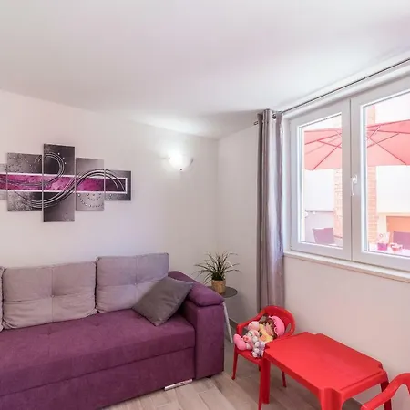 Apartment Taja *